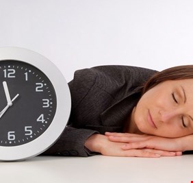 باحثون يكتشفون سر حاجة البعض لـ6 ساعات نوم فقط