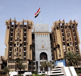 هدد بفضحهم.. نائب يكشف عن سيطرة “عوائل متنفذة” على شركات بالصناعة