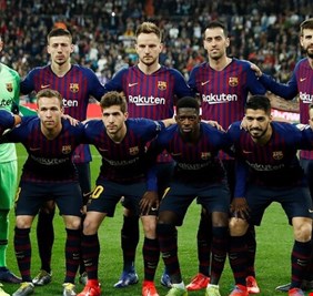 رسميا.. برشلونة يكشف قائمة لاعبيه لدوري أبطال أوروبا
