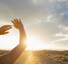 علماء: الشمس كانت طوال الصيف في 