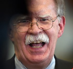 خروج بولتون.. ما وراء الأكمة؟