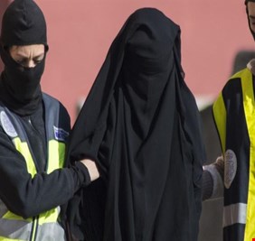 بالتفاصيل .. أبرار الكبيسي السفاحة التي خططت لاستهداف بغداد بثلاث هجمات كيماوية