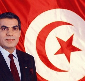 محامي بن علي يكشف مكان دفنه