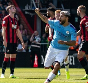 أغويرو يدون اسمه في تاريخ 