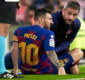 برشلونة يعلن تفاصيل إصابة قائده ميسي