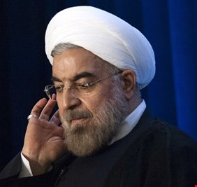 روحاني يدعو الدول الغربية لوقف توريدات الأسلحة إلى السعودية والإمارات