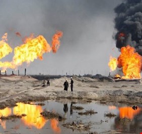 برلماني يتحدث عن 40 بئراً نفطياً خارج سيطرة الحكومة!