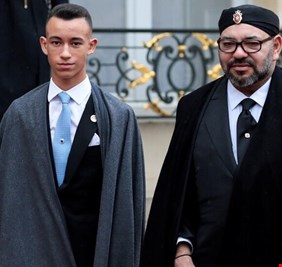 الديوان الملكي يعلن إصابة العاهل المغربي بـ