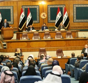 البرلمان يصوت مبدئيا على الغاء مجالس المحافظات واعتبار ضحايا التظاهرات 