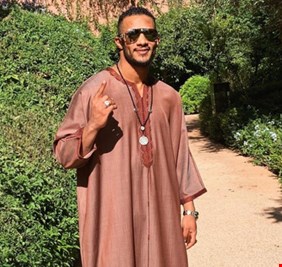 أول تعليق للفنان محمد رمضان بعد واقعة سحب رخصة طيار بسببه