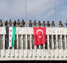 الولايات المتحدة: فصائل معارضة سورية ارتكبت جرائم حرب خلال 