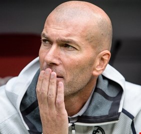 زيدان يحسم قراره بشأن لاعبي ريال مدريد المعارين