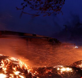حرائق كاليفورنيا.. السلطات تعلن حالة الطوارئ في عموم الولاية