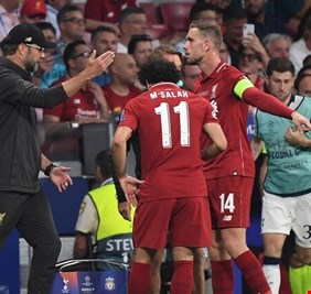 هل ينسحب ليفربول ويعبر أستون فيلا إلى 