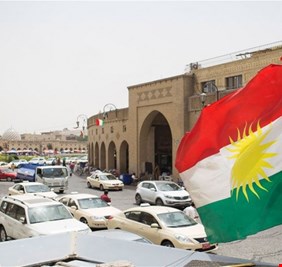 الكرد يشترطون انشاء اقليم جديد والانتقال للكونفدرالية مقابل الموافقة على تعديل الدستور