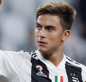 ديبالا يقود 