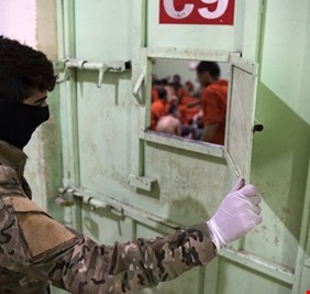 الخارجية الأمريكية: سجناء 