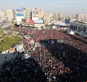 متظاهرو ساحة التحرير يصدرون بيانهم الثاني: نريدها يوم الجمعة تظاهرة مليوتية تزلزل الأرض تحت أقدام الطغاة !