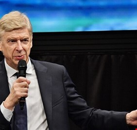 الفيفا يعين فينغر مديرا لإدارة تطوير كرة القدم عالميا