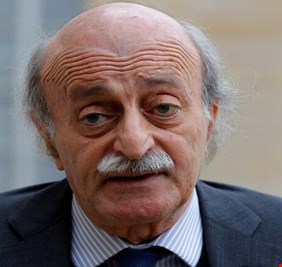 جنبلاط يتحدث عن 