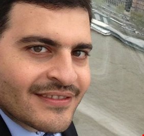 مبارك للثورة الشبابية.. وزير شاب كفوء سيكون على رأس قطاع النفط قريباً