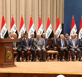 خبير قانوني يوضح تفاصيل استقالة عبد المهدي: جميع اعضاء الكابينة     مشمولين بالاستقالة