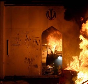 محافظ النجف يكشف ’’خفايا’’ الاحداث الاخيرة.. حركة اليماني وسياسي بارز   يريدان ’’حرق المحافظة’’