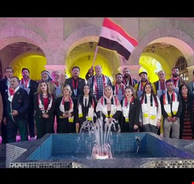 نحترم احنه الدين ونحب العمامة .. أوبريت يترجم مشاعر ومطالب واخلاق المتظاهرين ..  شاهدوه فهو يستحق المشاهدة