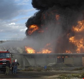 مصدر حكومي سوري : اعتداء إرهابي على عدد من منشآتنا النفطية والغازية