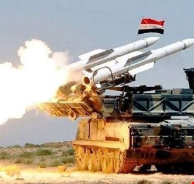 سانا : الدفاعات السورية تتصدى في أجواء دمشق لصواريخ معادية قادمة من الأراضي المحتلة