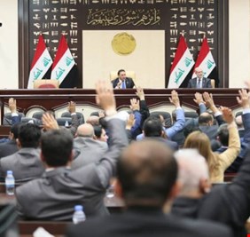 بعد خلافات كبيرة.. البرلمان يصوت على المادة 15 من قانون الانتخابات