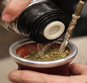 الكافيين يمنع اكتساب الوزن الزائد