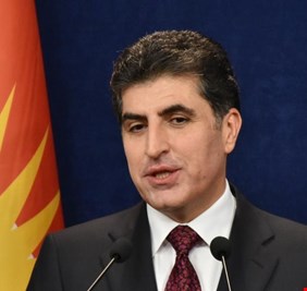 أول تعليق من بارزاني بشأن تلويح صالح بالاستقالة