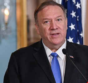 بومبيو يجري سلسلة مكالمات دولية ناقش فيها الغارات الأمريكية في العراق