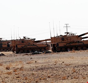 تركيا: قد نقرر عدم إرسال قوات إلى ليبيا إذا أوقف حفتر هجومه على طرابلس