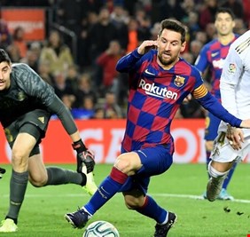 ميسي الأفضل في العالم لعام 2019 باستفتاء جماهيري جديد