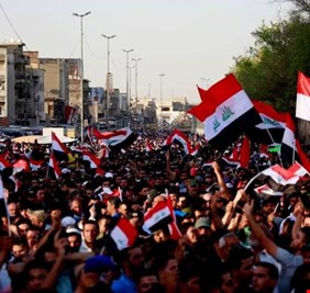 جمعة الغضب او جمعة التكليف : تظاهرة مليونية كبرى لتسمية رئيس وزراء وابعاد البلاد عن شبح الحرب