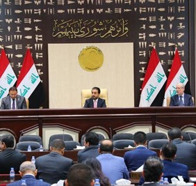 نائب: على البرلمان حل نفسه فورا