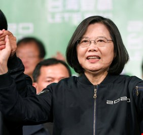 بكين: تايوان جزء من الصين ولن نغير موقفنا!