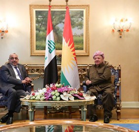 حزب بارزاني يكشف كواليس زيارة عبدالمهدي: إتصل بنا قبل منتصف الليل يريد زيارة الإقليم، فقلنا له تفضل !