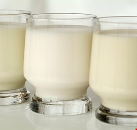 أي حليب يحافظ على الشباب؟