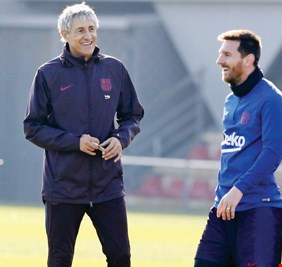 سيتين يتحدث عن ميزة ميسي الفريدة: لن يتكرر