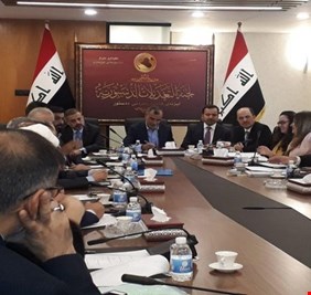 نائب مستقل: لجنة تعديل الدستور عبارة عن “كذبة” لترحيل المشاكل لوقت اخر