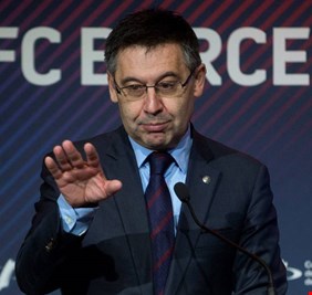 رئيس برشلونة يخالف القواعد بسبب مورينو