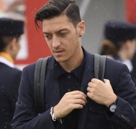 صحيفة: آرسنال رفض رحيل أوزيل إلى نادٍ قطري