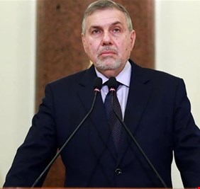 محمد علاوي أمام اختبار “حماية المحتجين”.. بين مواجهة الصدر ونقض العهد ماذا سيختار؟