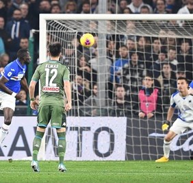 نابولي ينجو من فخ سامبدوريا