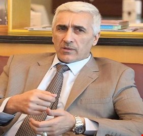 خبير قانوني: وزير الشباب ارتكب جريمة بحق  الكرة العراقية !