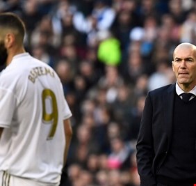 أول تعليق لزيدان على هزيمة ريال مدريد المدوية