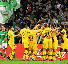 برشلونة يفلت بانتصار صعب من عرين بيتيس